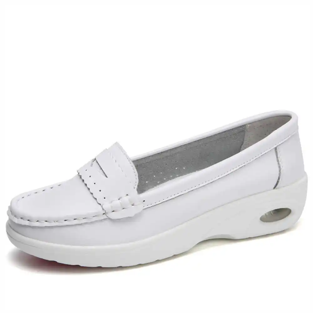 Thick Sole Slipon White Traine - Streetwear Brand Design Ideas 评论和价格