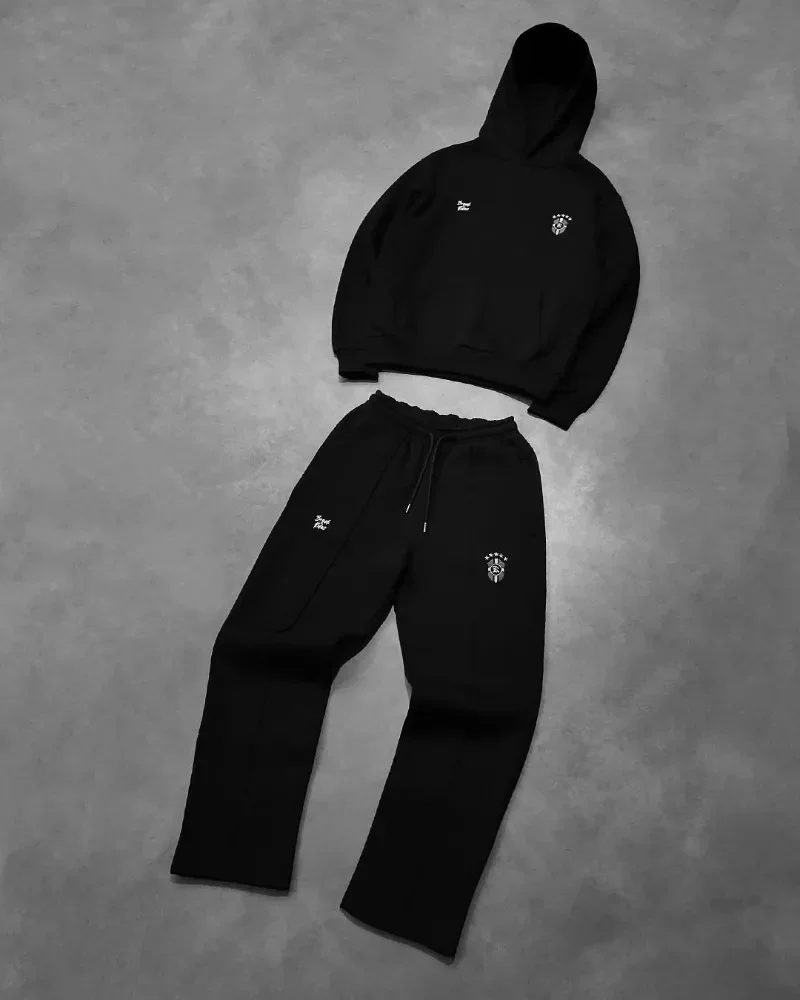 Y2K Streetwear Black Mini Logo - Streetwear Brand Logo Design 评论和价格